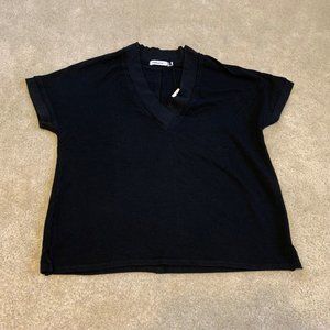Red Haute Black V-neck Short Sleeved Tee Size XS NWT